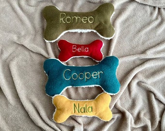 Peluche chiot en os avec nom de chien et couineur, cadeau personnalisé pour chiot, os personnalisé pour chien, cadeau pour votre ami à quatre pattes