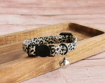 Leopard Katzenhalsband mit Glocke, Breakaway Katzenhalsband, süßes Kätzchenhalsband, Schnellverschluss, weiches Stoffhalsband