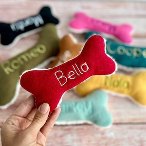 Plush dog toy Bone, Personalized puppy gift, squeaker dog toy, Custom dog toy for small and large dog breeds, Choose your size and color