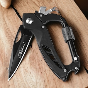 Personalized CARABINER POCKET KNIFE Multitool Knives Custom Engraved Groomsmen Gift for Him Dad Men Fishing Boyfriend Birthday Grandpa Son