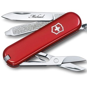 Personalized Victorinox Swiss Army Classic SD Pocket Knife RED Survival Tool Groomsmen Gift for Him Dad Husband Multitool Boyfriend Son