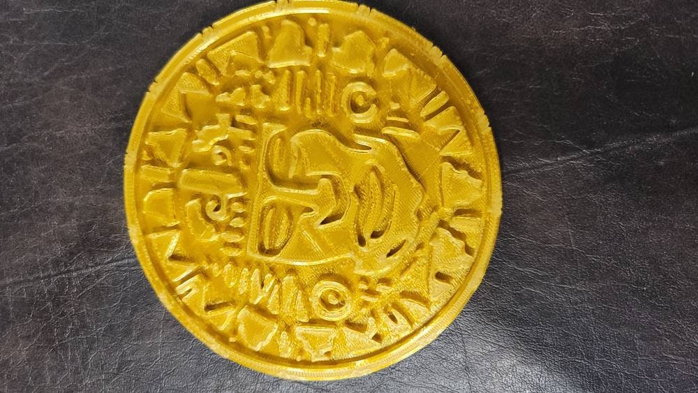 大型 寺院トークン Temple Token 宗教メダル 象・獅子 ペナン購入 Legends of the Hidden Temple Medallion of Life Token - Etsy