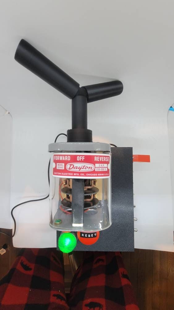 バック・トゥ・ザ・フューチャーのタイムサーキットスイッチ小道具