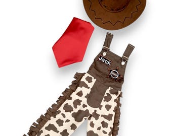 Personalized Cowboy Costume for Kids - Sheriff Outfit with Name Patch, Hat & Bandana - Western Dress-Up Set for Boys and Girls