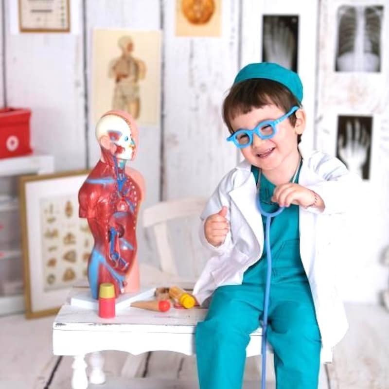 Xtinmee 24-Piece Kids Lab Coat Set - Doctor Costume With Goggles & ID Card, Polyester, Ages 5-9