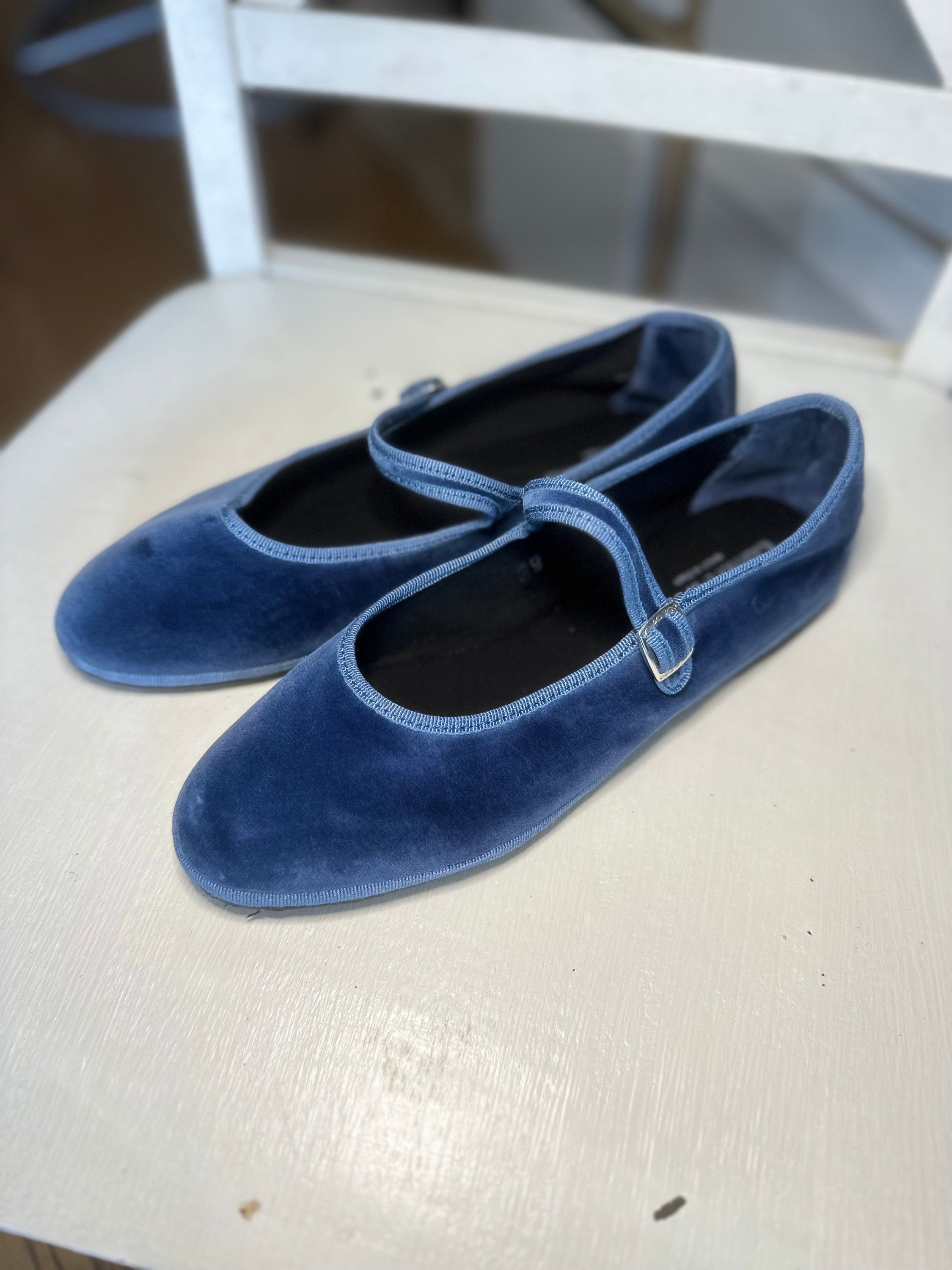 Ballerines Mary Jane Pour Femme - Sangle Réglable, Talon Moyen, Velours - Fabrication Artisanale Espagnole