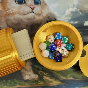 Golden Nut Commander (EDH) Deck Box
