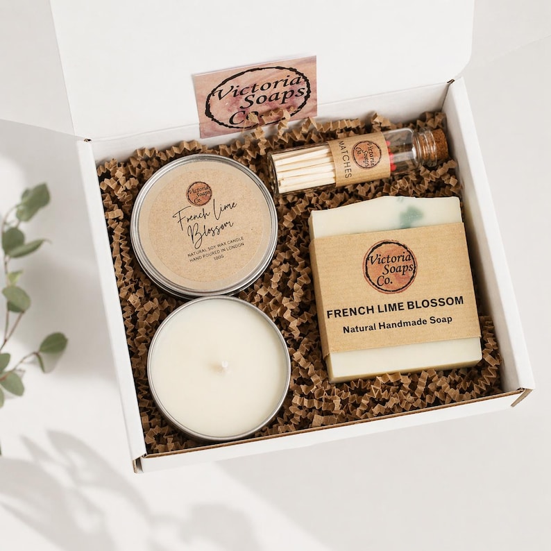 Presentset med handgjord tvål och sojaljus / Födelsedagspresent / Vegansk vårgåva för välbefinnande - Personalisering tillgänglig French Lime Blossom