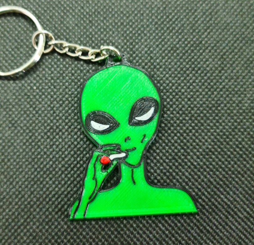 Alien fumeta keychain printed in 3D in TPU rubber Etsy