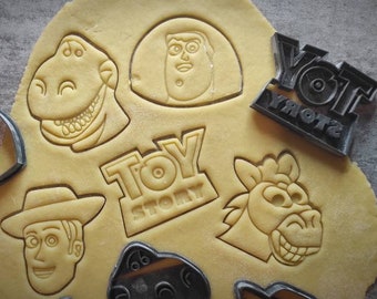 Toy Story Buzz Lightyear Lollipop Candy Mold #172 NEW Toy Story Buzz Lightyear Lollipop Candy Mold #172 NEW