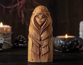 Freyja Goddess, Goddess statue, Norse goddes statue, viking statue, Freyja Goddess, pagan altar, Asatru, norse gods