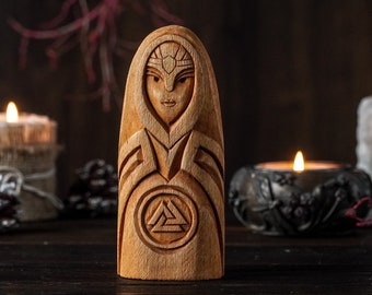 Frigg figure, Frigg Norse goddess, Frigg Goddess, norse pagan, norse gods, pagan altar