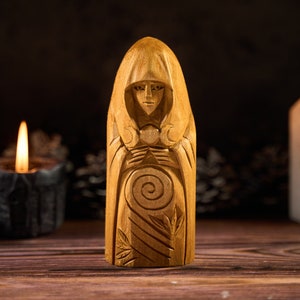Gaia Goddess statue, Gaia Goddess, Mother Earth Statue, Gaia Greek Goddess statue, paganism, pagan altar, goddess Gaia statue