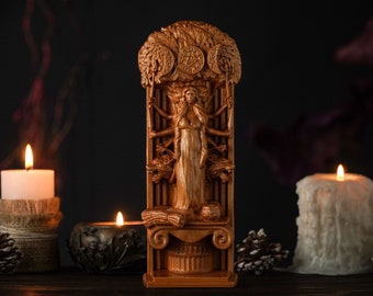 Hecate Greek goddess, Hecate pagan statue, Hecate wood goddess, Wicca goddess