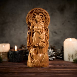 Cailleach Irish Goddess, Cailleach Celtic Goddess, Scotish Goddess, Winter Queen, Cailleach statue, pagan altar, celtic pantheon