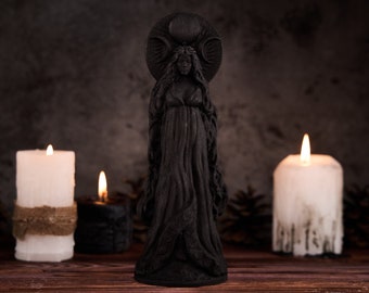 Black Selene Moon Goddess, Luna Norse Goddess, Selene wood figure, pagan statue, Wicca statue, Wicca altar, moon statue, moon witch