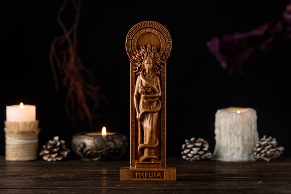 Medusa Gorgona Greek Goddess, Medusa Gorgona Goddess, greek gods, greek pantheon, Medusa statue