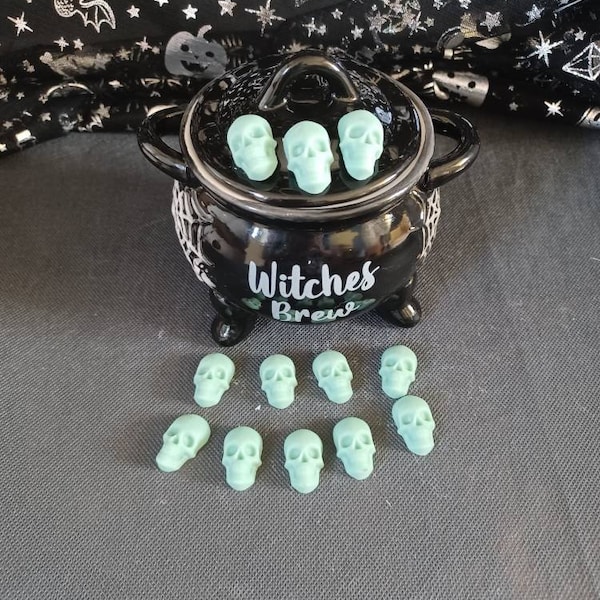 Set of 12 miniture Skulls Halloween themed soy wax melts. Multiple fragrance add colour options