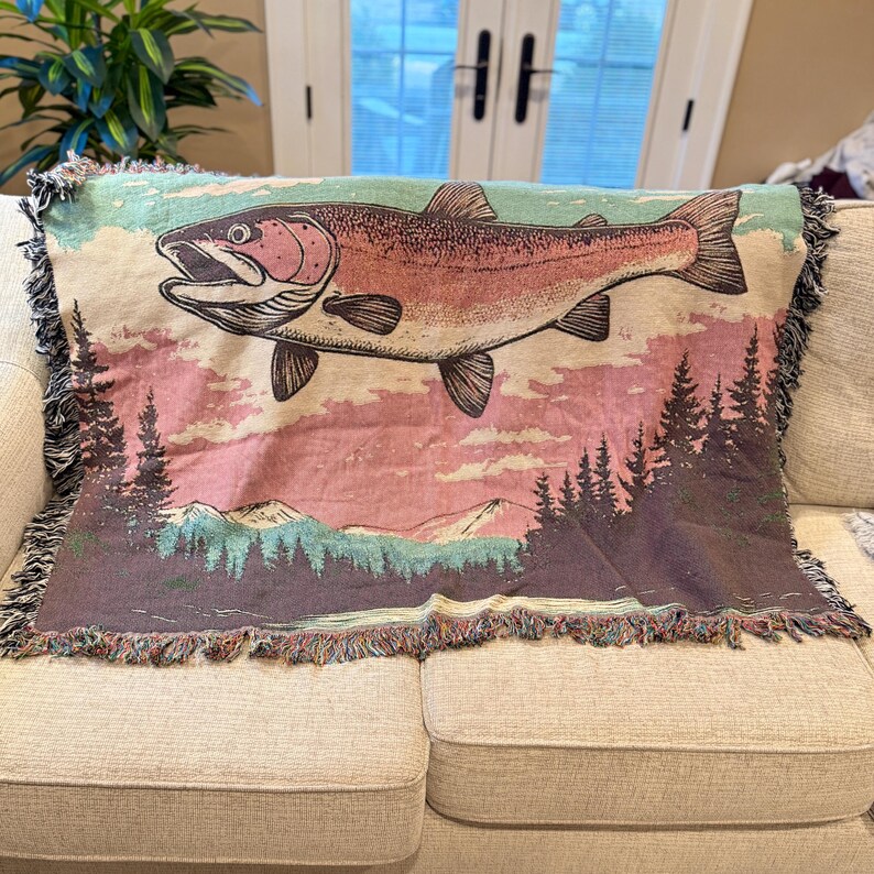 PunchyGifts Cabin Woven Throw Blanket - Thumbnail 3