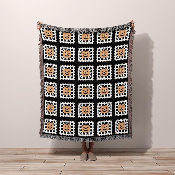 Pumpkin Woven Throw Blanket Gift for Halloween Lover, Cozy Fall Decor