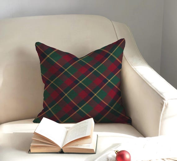 Classic Holiday Tartan Plaid Throw Pillow, Cozy Winter Lodge Decor
