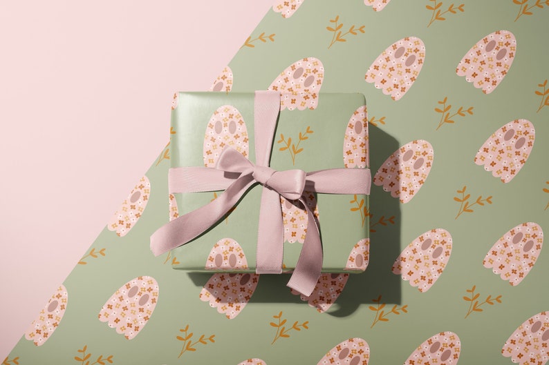 Fall Floral Ghost Wrapping Paper, Rolled Sheets, Autumn Aesthetic Cottagecore Gift Wrap, Sage Green, Pink, Yellow, Cute Halloween Pastels imagem 1