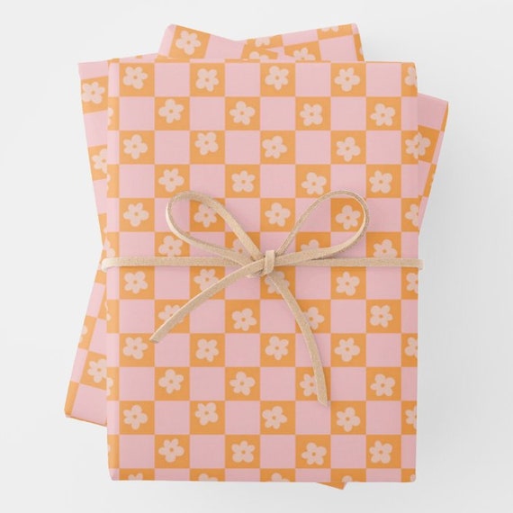 Retro Checkered Pastel Daisy Gift Wrapping Paper | High Quality Rolled Sheets | Groovy Day Flower Pattern | Pink Orange Yellow | Birthday