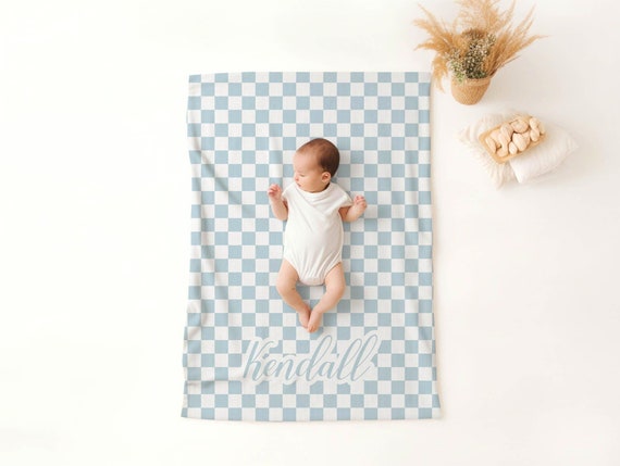 PERSONALIZED KNIT BLANKET Custom Name Gift Soft Checkered Throw Blanket Trendy Nursery Decor, Baby Shower Gift Boy Girl Gender Neutral Child