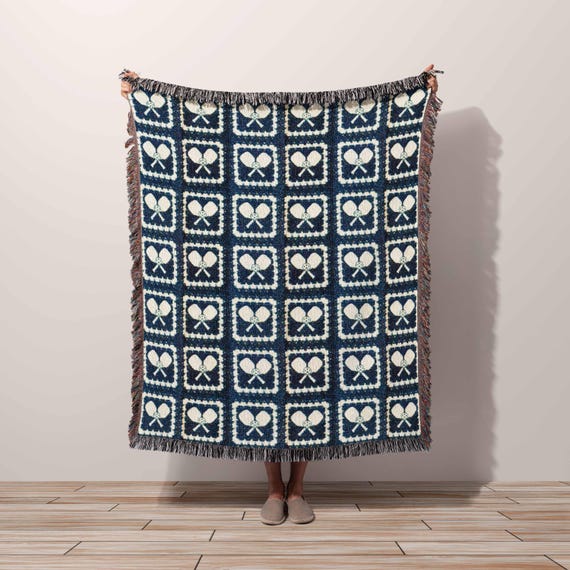 Pickleball Lover Gift Throw Blanket, Woven Cotton Navy Blue White Wall Tapestry Decor for Players Teams, Pickleball Gift for Mom Dad Grandma