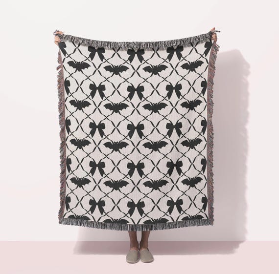 Gothic Coquette Halloween Blanket – Bats & Bows Woven Throw, Dark Academia Decor, Gothic Cottage Halloween Throw Blanket Couch