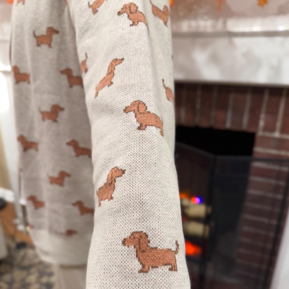DACHSHUND DOG Sweater Weiner Sausage Dog Button Up Cardi, UNISEX Cute Cozy Dog Sweater Knitted Cardigan Dog Lover Gift Dog Mom Gift Knitwear