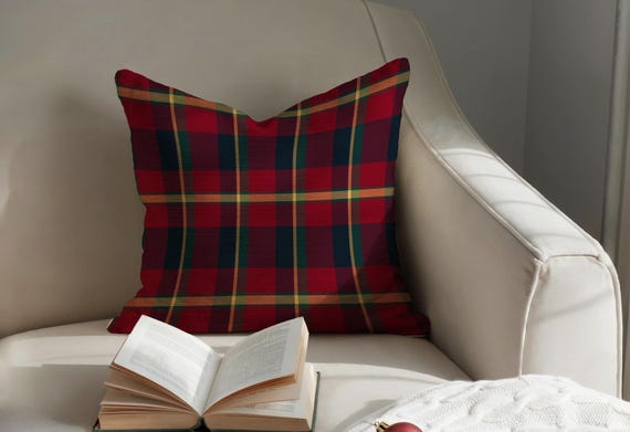 Classic Holiday Tartan Plaid Throw Pillow, Cozy Winter Lodge Decor