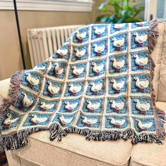 Cute Goose Throw Blanket Woven Cottagecore Blue White Geese, Personalized Name Gift, Patchwork Quilt Lap Blanket Bedding Nursery Decor