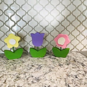 Spring Standing Wood Flowers