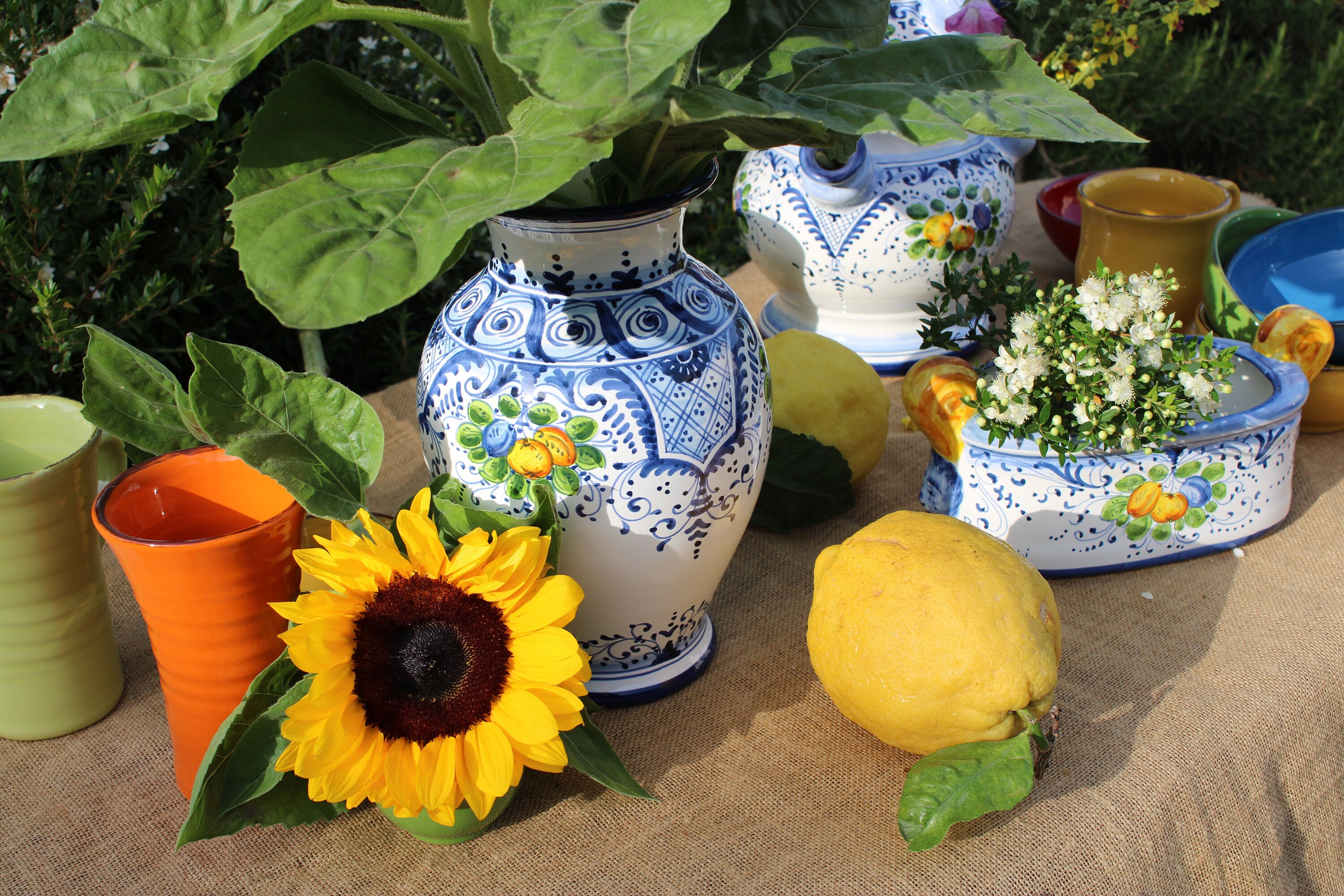 イタリア製陶器の花瓶 フィレンツェ風フルッティーナ柄 室内装飾