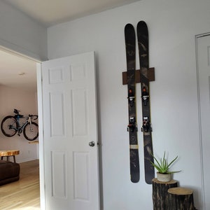 Râtelier à skis en bois, porte skis en bois, rack à skis