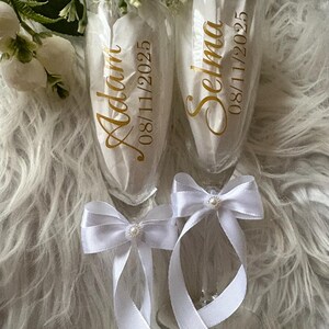 2 Champagne flutes in glass for wedding (or other) personalized with initials (several colors available) | Birthday | Christmas | Baptism image 3