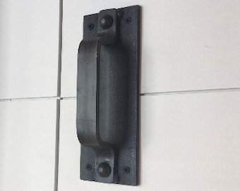 Industrial Barn Door Handle and Pull, Matte Black Barn Door Handle, Steel Barn Door Hardware, Rustic Barn Door Handle with Flush Mount