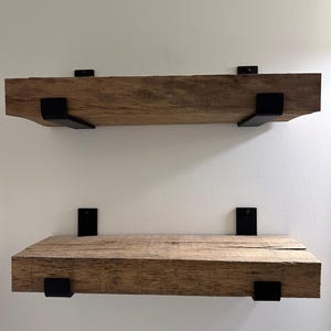 Support minimaliste en J pour étagères et rangement, fabriqué en métal aux États-Unis