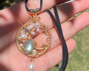 Labradorite Wire Wrapped Pendant | Artemis’ Sigil