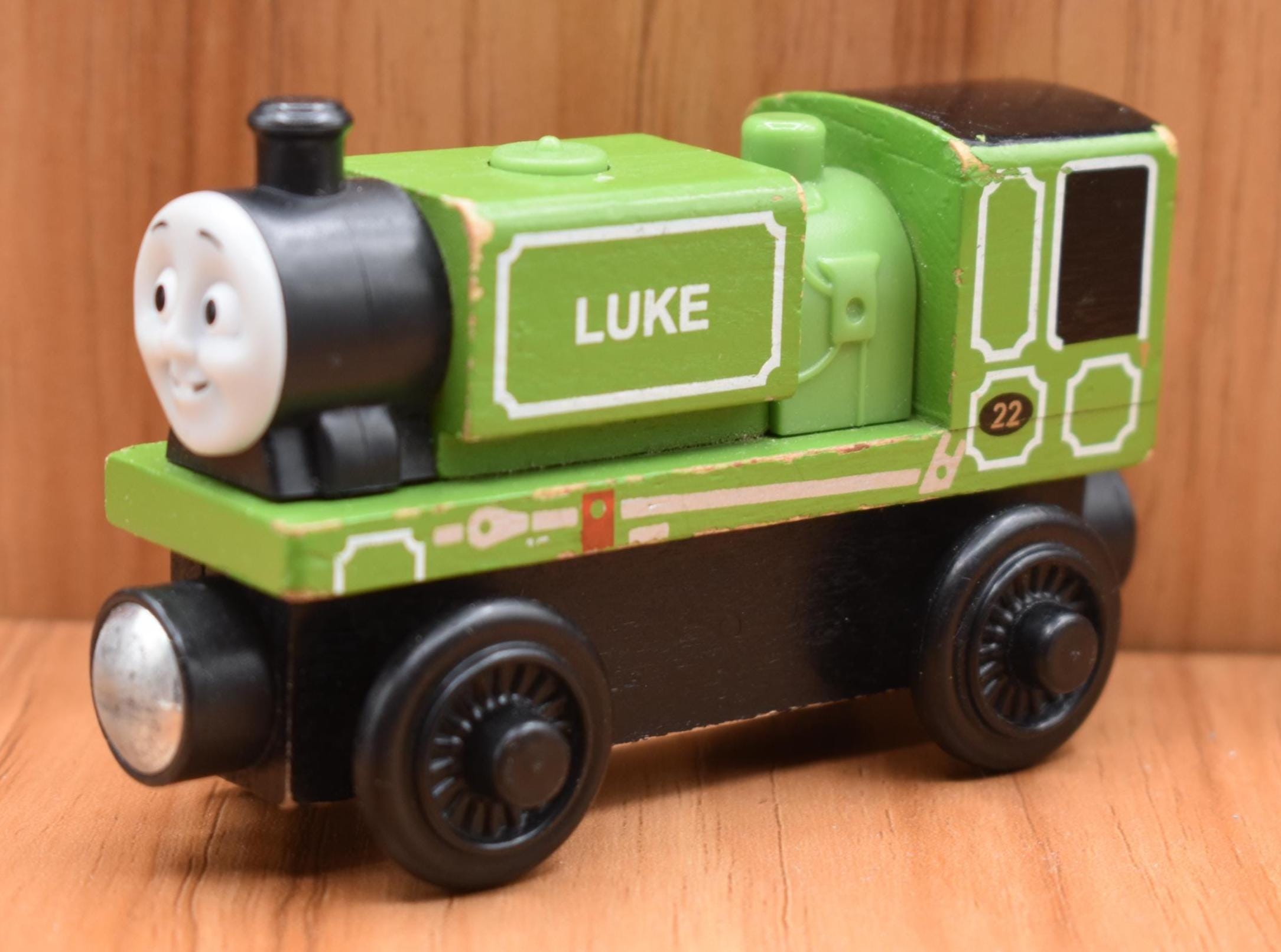 トーマスと仲間たちの木製レールシリーズの列車、ジャック、ブッチ