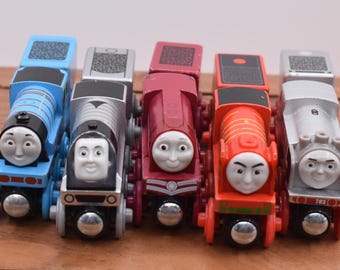 You Choose Thomas and Friends Wooden Railway Trains Engine and Tenders Gordon Spencer Merlin Yong Bao Caitlin