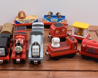 You Choose Your Diecast Thomas Characters Push Along James Diesel Pull and Zoom Spencer Jet Fuel Sodor Rescue Bee Cars Sodor Zoo Cars