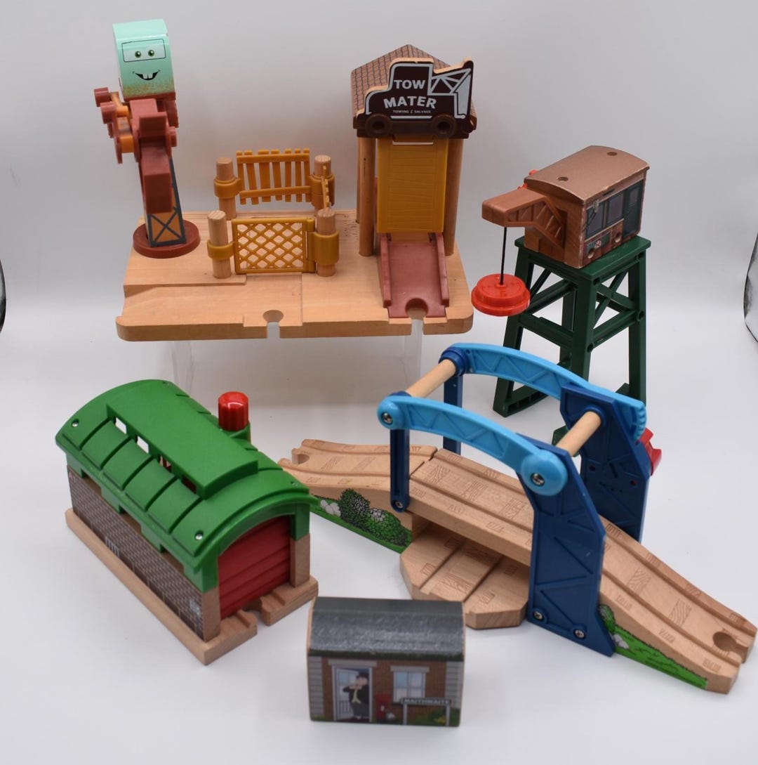 You Choose Wooden Building Thomas Brio Train Garage Rare Maithwaite ...