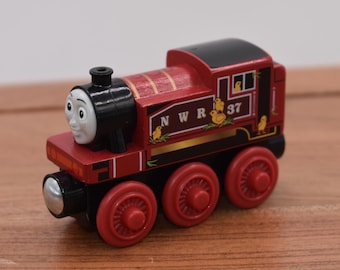 トーマスと仲間たちの木製列車、ヘンリー2000、ロッキーとテンダー