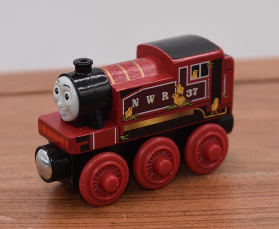 トーマスと仲間たちの木製列車、ヘンリー2000、ロッキーとテンダー