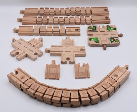 木製レール　トーマス　電車　 きかんしゃトーマス木製レールシリーズPV - YouTube