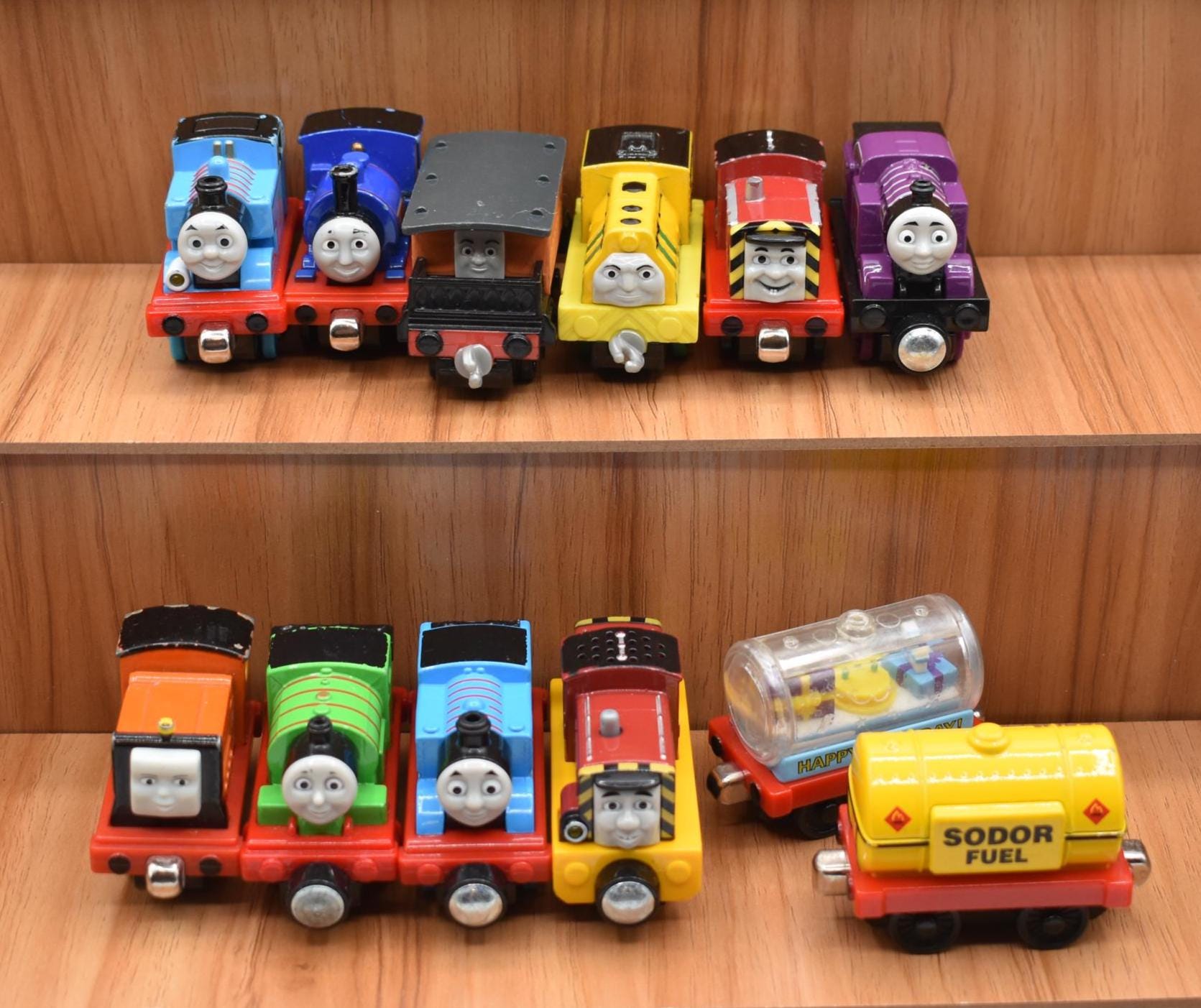 お選びください - きかんしゃトーマス ヘンリエッタ トーキング
