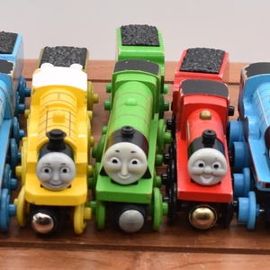 TYH様＠木製トーマス:色々 きかんしゃトーマス 木製レールウェイ グレー トラブルサムトラック