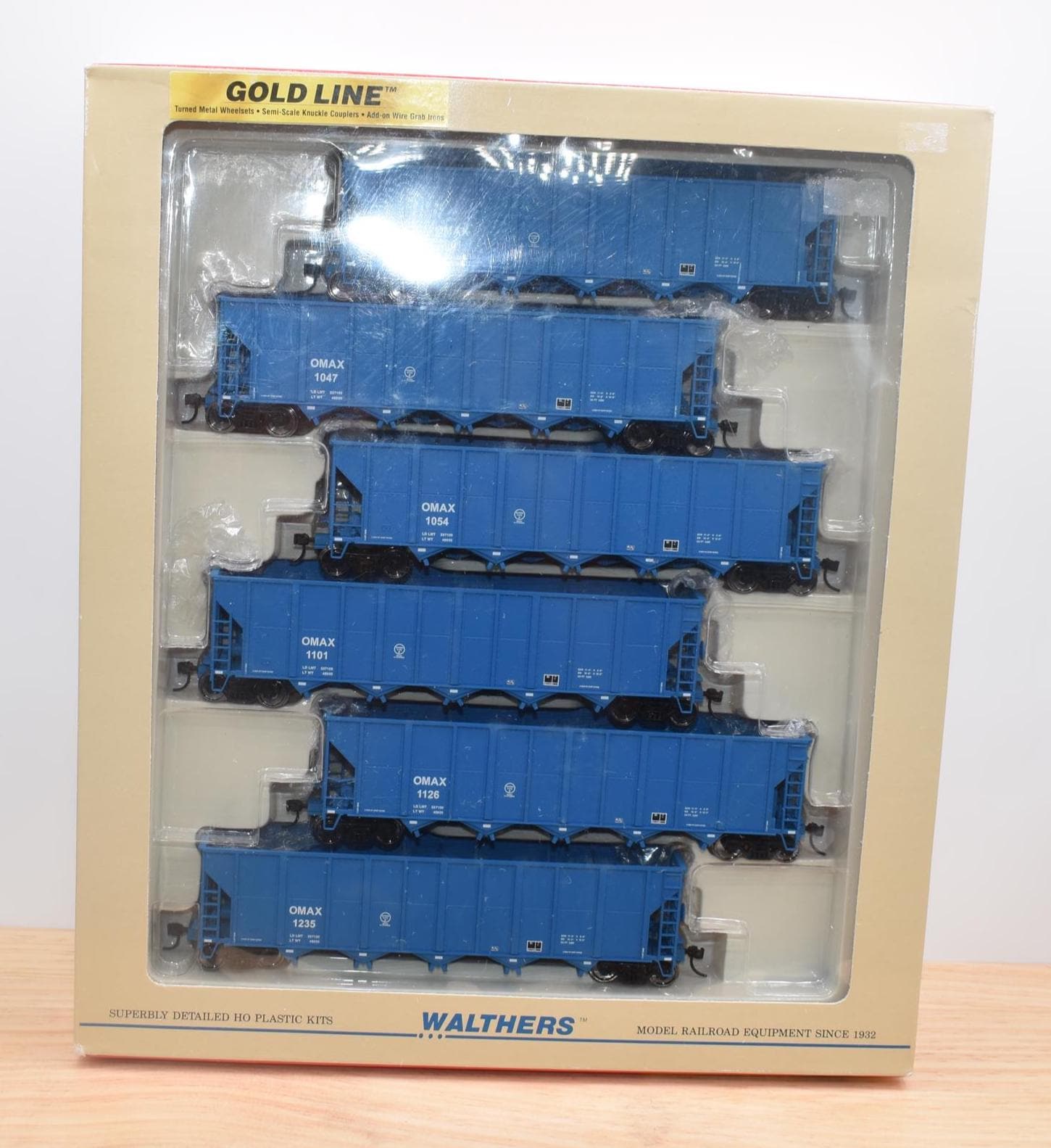 HO Scale Walthers Gold Line 6-pack of RD4 Coal Hoppers OMAX 932